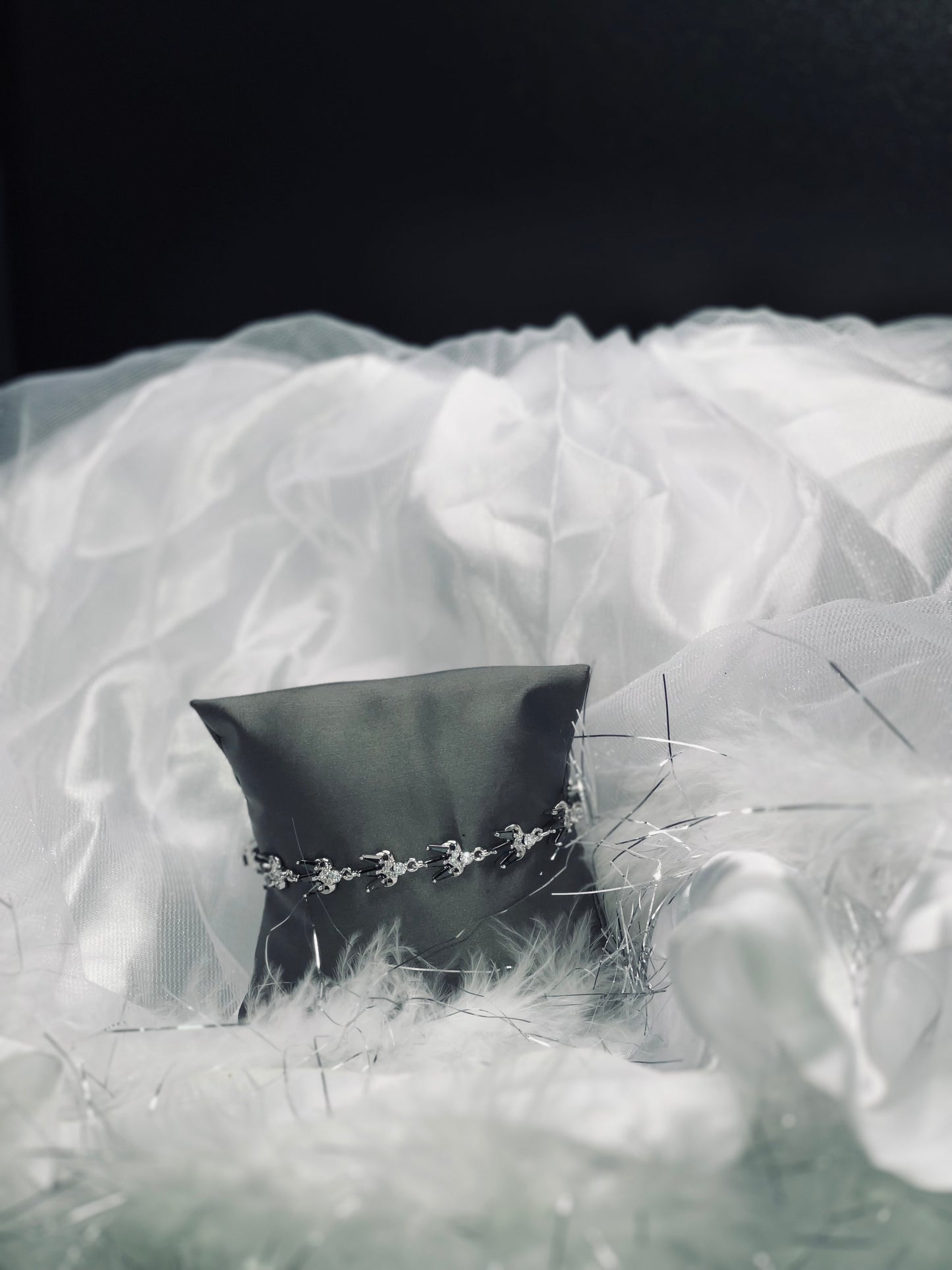 BLACK CROWN