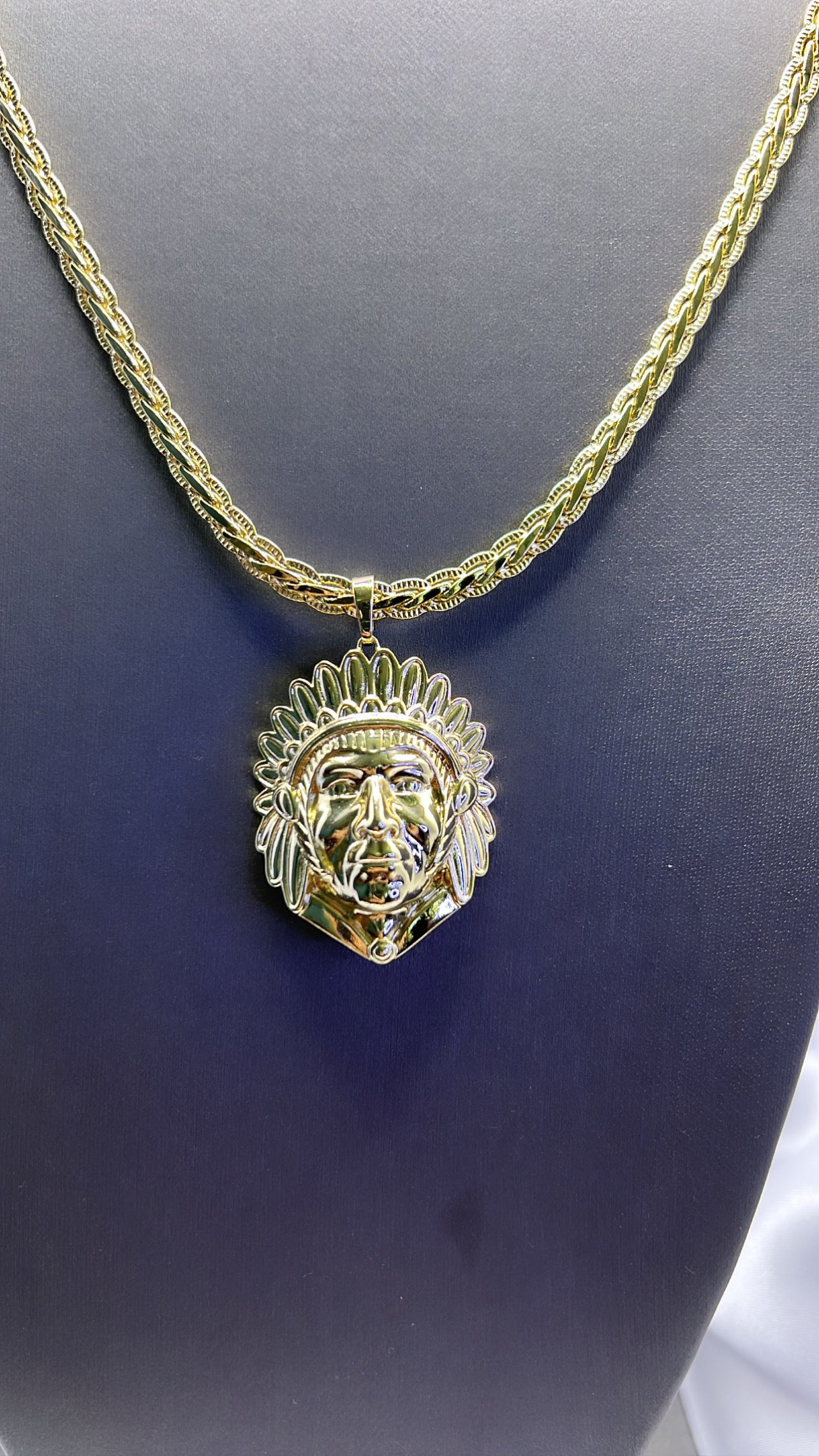 INDIAN PENDENT